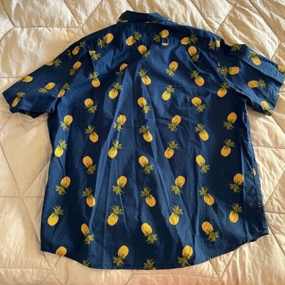 Old Navy Button Down Short Sleeve - Picture 2 of 5